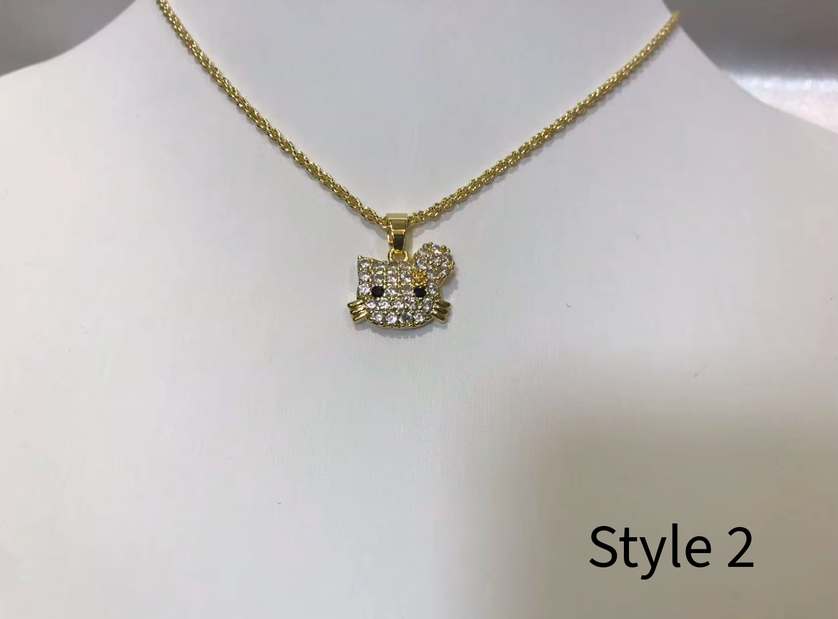 Hello Cali 18k Gold Necklace