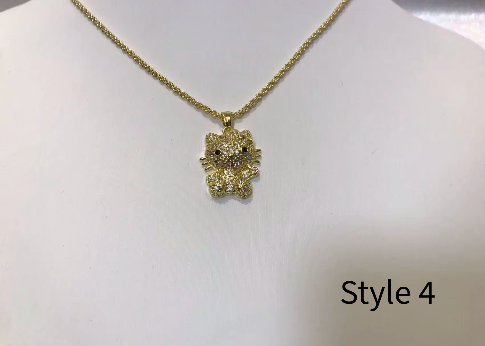 Hello Cali 18k Gold Necklace